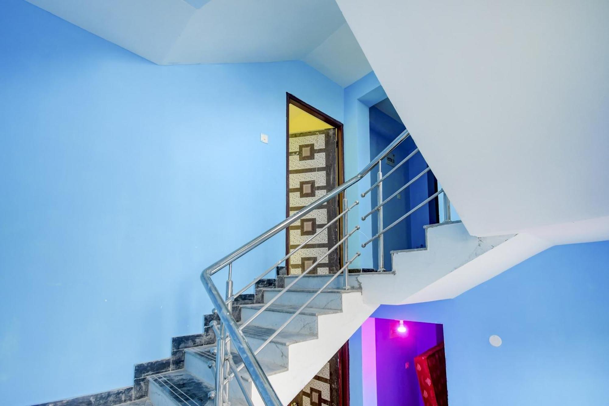 Super Hotel O 4 Friends Kalkutta Kültér fotó